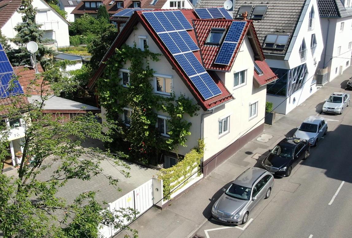 The Modern Cave Lodge Stuttgart Dış mekan fotoğraf